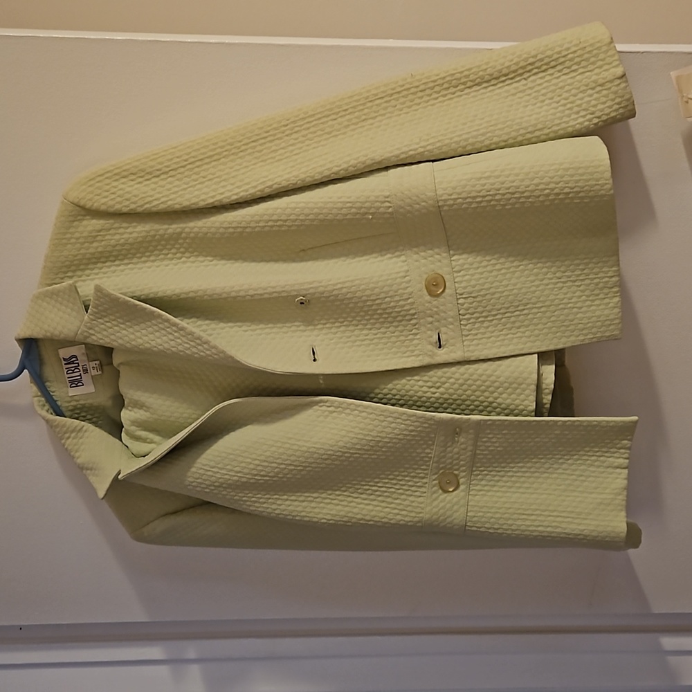Billbass blazer set size 1q in avocado green